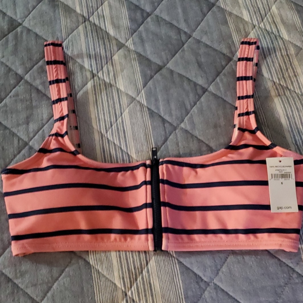 Bikini top GAP NWT